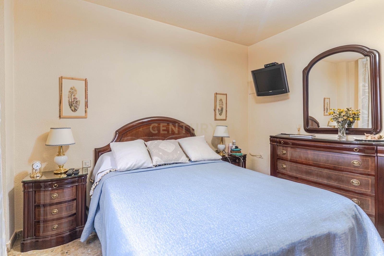 4 soveværelse Lejlighed til salg i Granada by med swimmingpool - € 375.000 (Ref: 9487155)