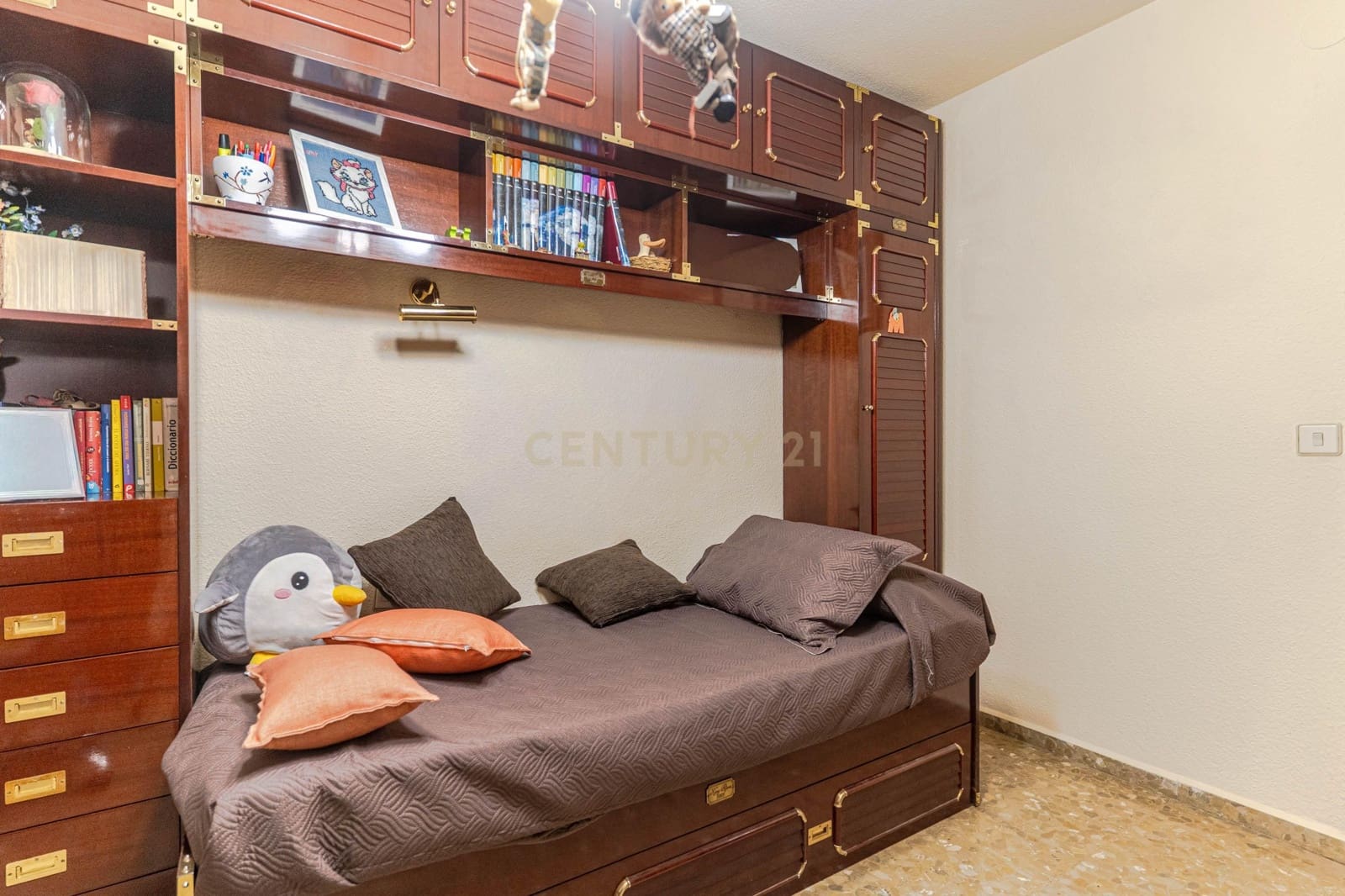 4 soveværelse Lejlighed til salg i Granada by med swimmingpool - € 375.000 (Ref: 9487155)