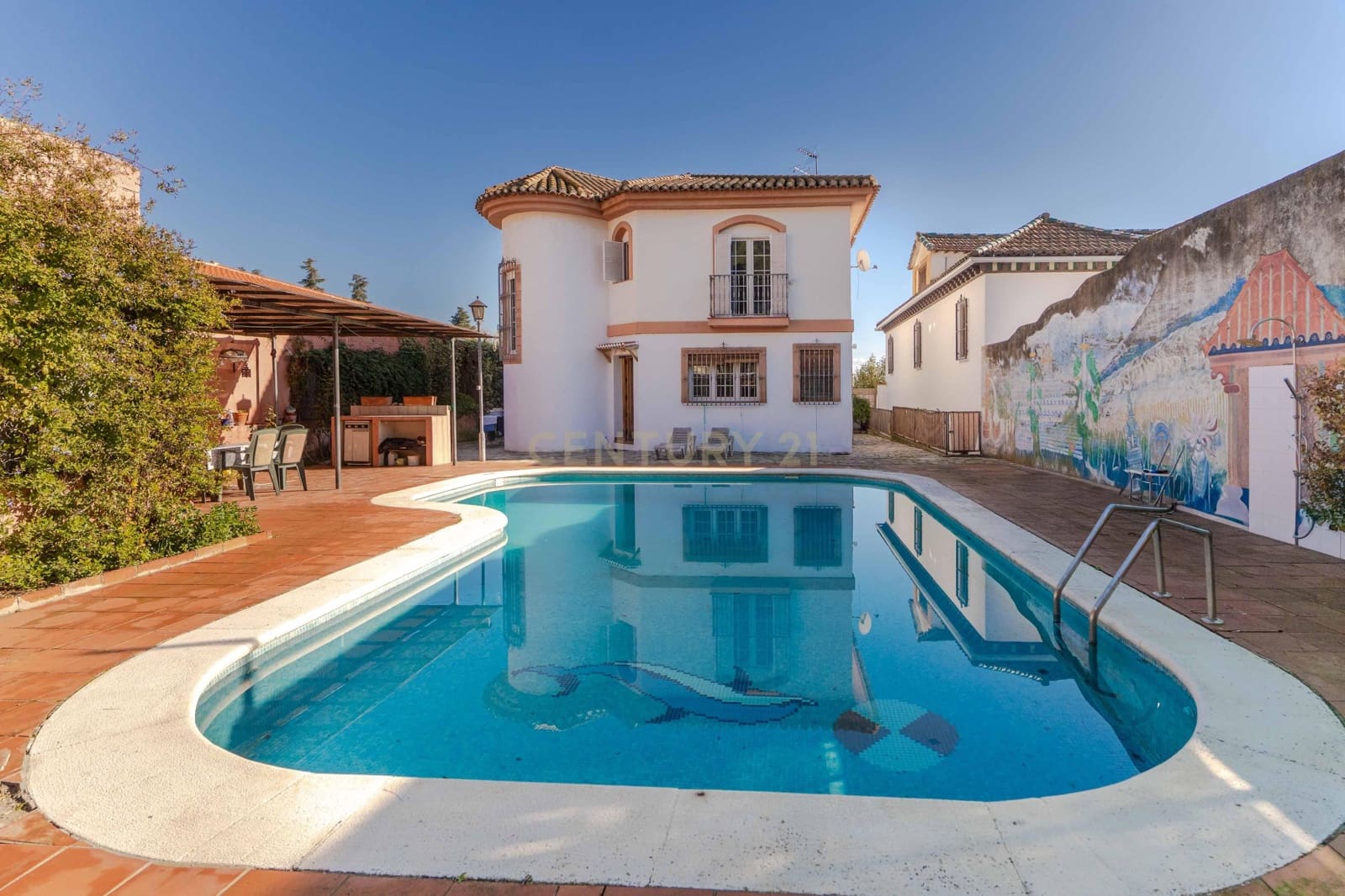 Chalet de 5 habitaciones en Illora en venta con piscina garaje - 260.000 € (Ref: 9487156)