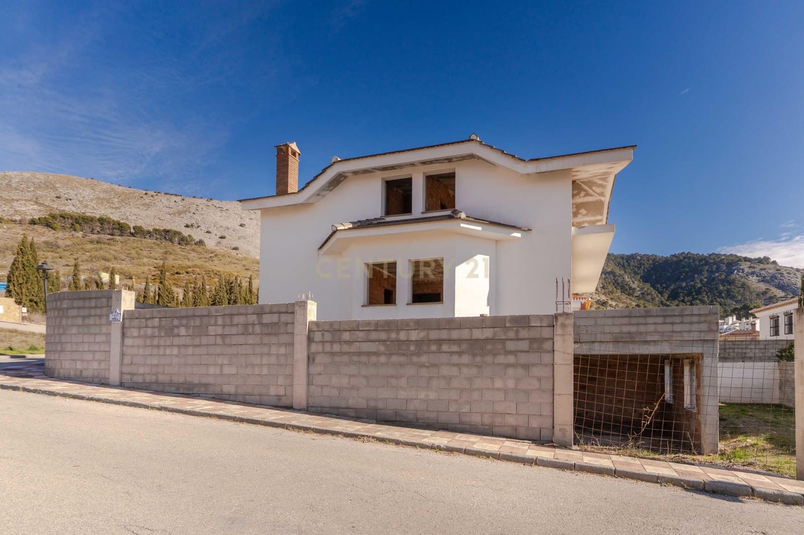 Villa/Maison à vendre à Alfacar - 199 900 € (Ref: 9495576)