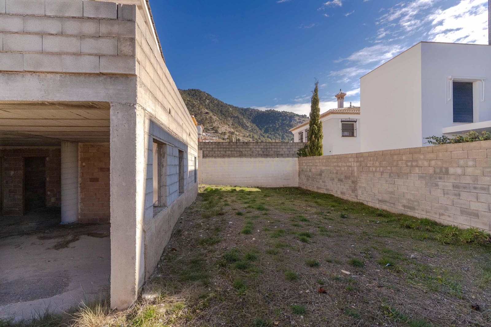 Villa/Maison à vendre à Alfacar - 199 900 € (Ref: 9495576)