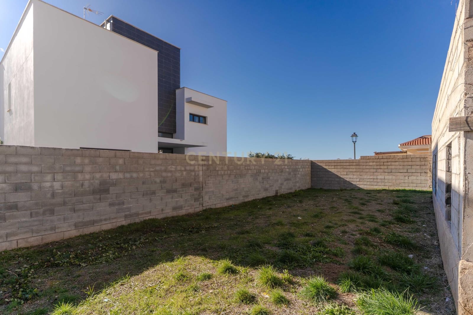 Villa/Maison à vendre à Alfacar - 199 900 € (Ref: 9495576)