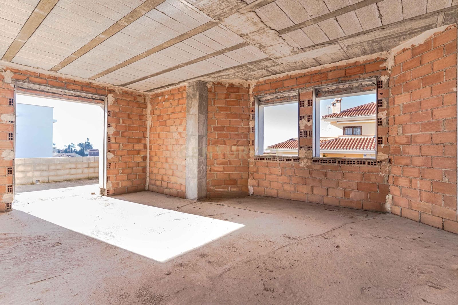 Villa/Maison à vendre à Alfacar - 199 900 € (Ref: 9495576)