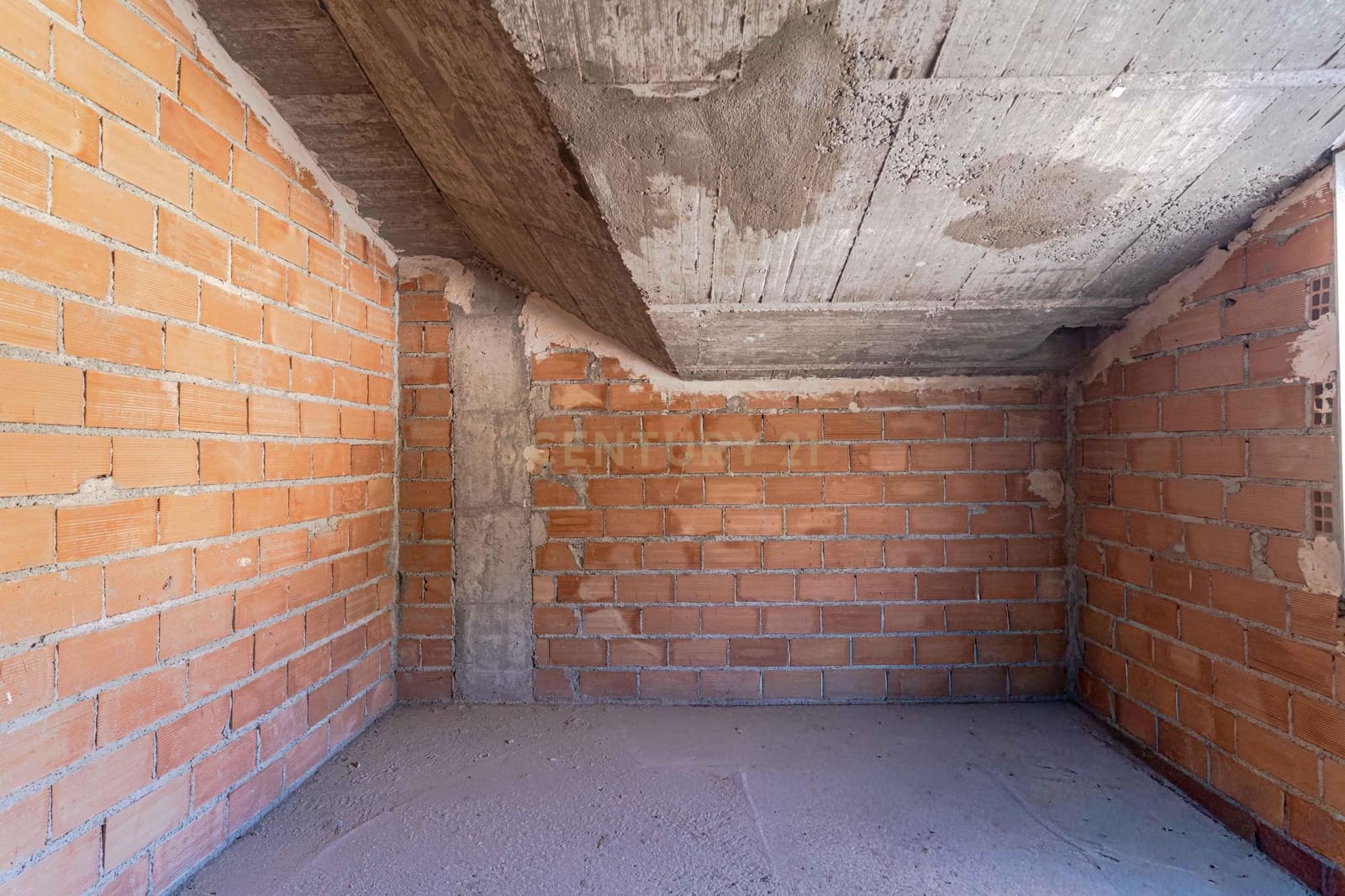 Villa/Maison à vendre à Alfacar - 199 900 € (Ref: 9495576)