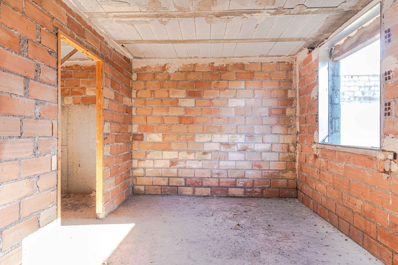 Villa/Maison à vendre à Alfacar - 199 900 € (Ref: 9495576)