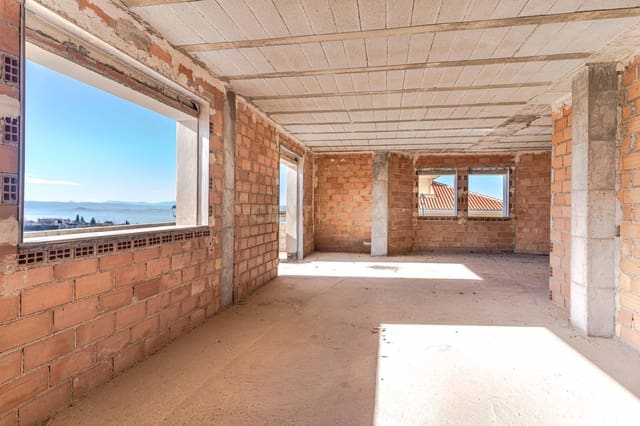 Villa/Maison à vendre à Alfacar - 199 900 € (Ref: 9495576)