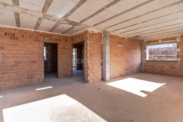 Villa/Maison à vendre à Alfacar - 199 900 € (Ref: 9495576)