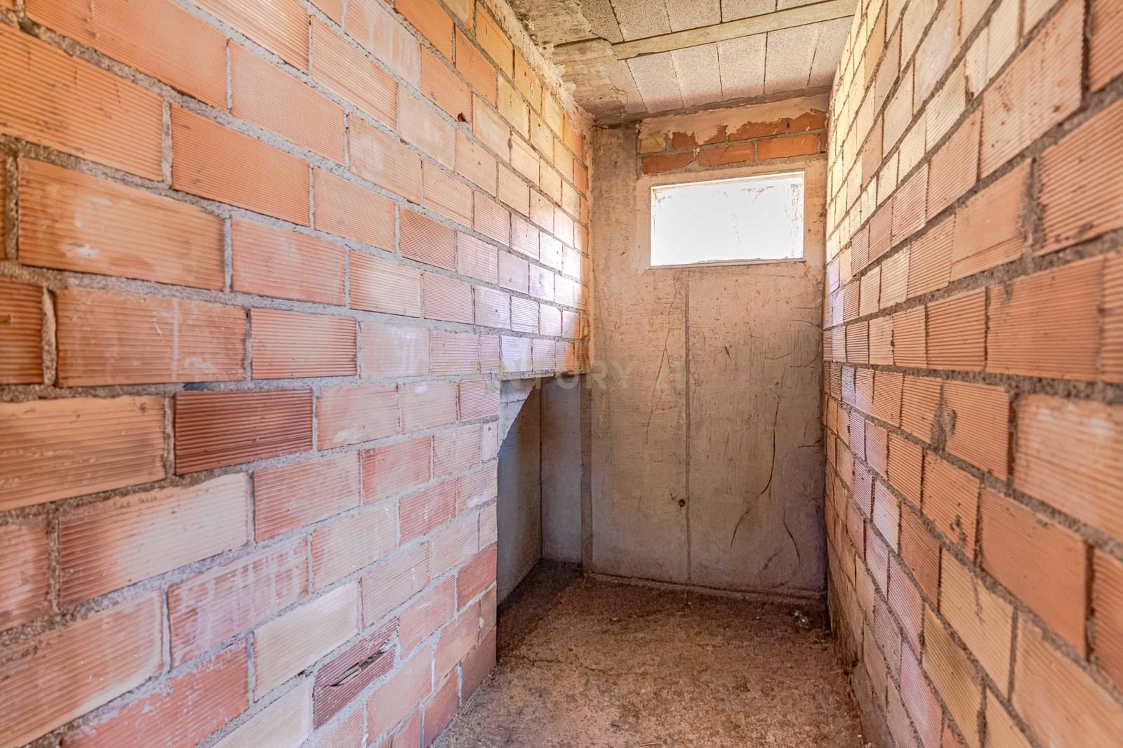 Villa/Maison à vendre à Alfacar - 199 900 € (Ref: 9495576)