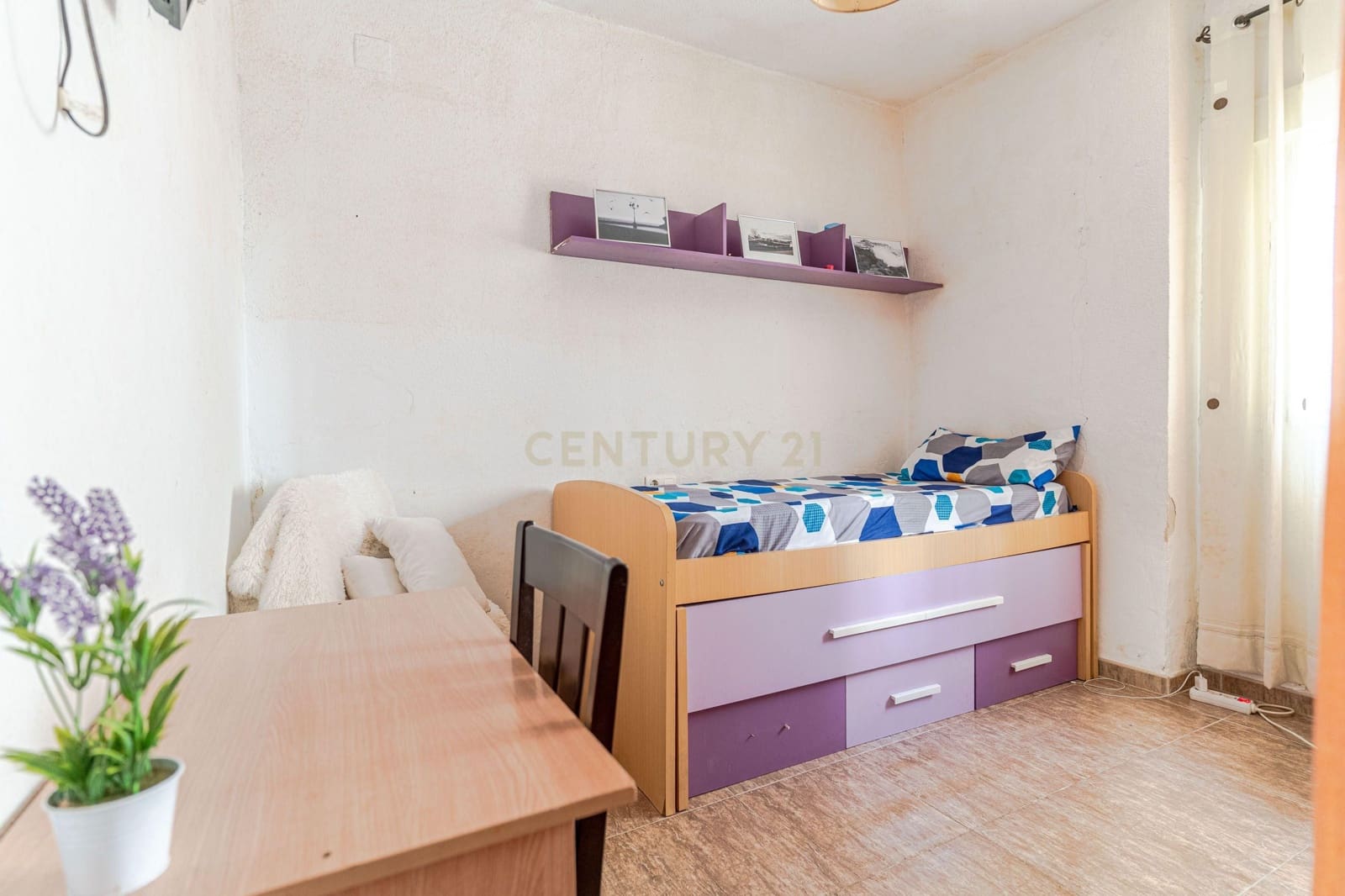 Commercial for sale in Salobrena - € 119,000 (Ref: 9500397)