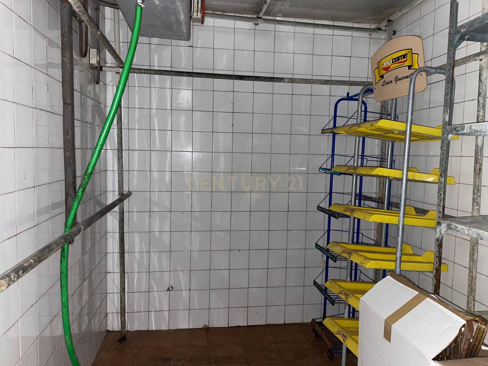 Erhverv til salg i Granada by - € 90.000 (Ref: 9503117)