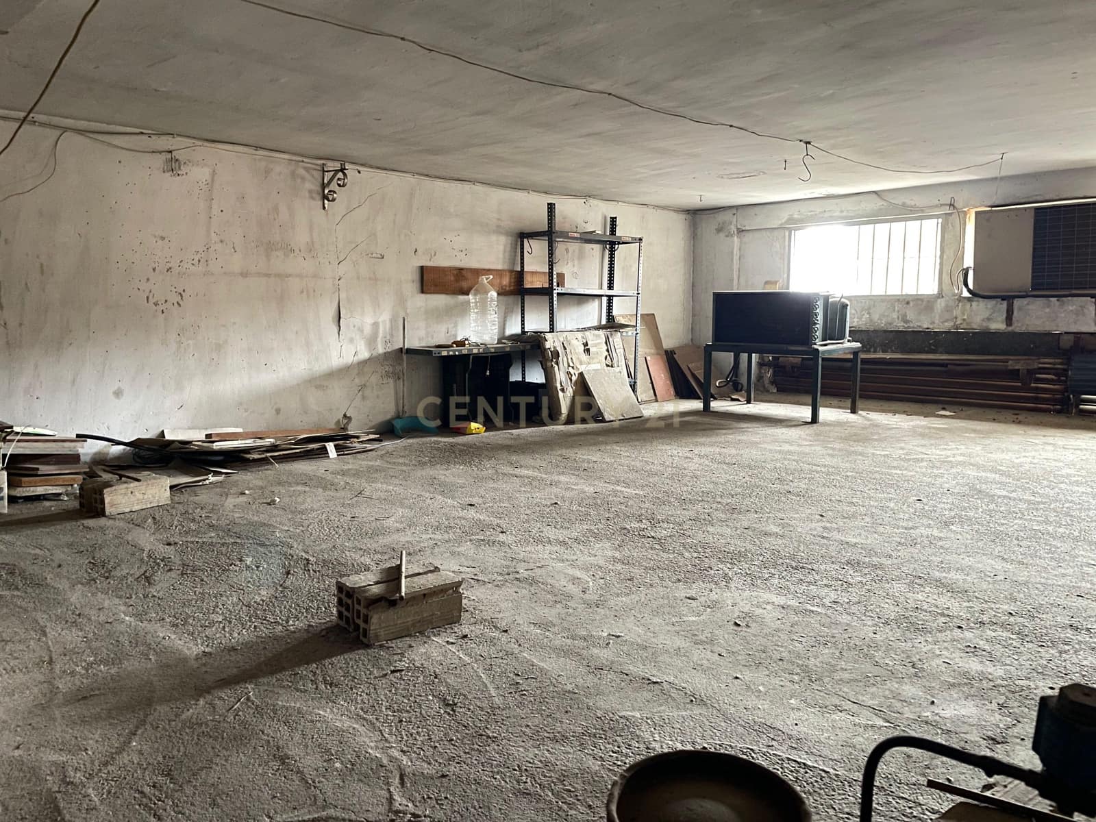 Erhverv til salg i Granada by - € 90.000 (Ref: 9503117)