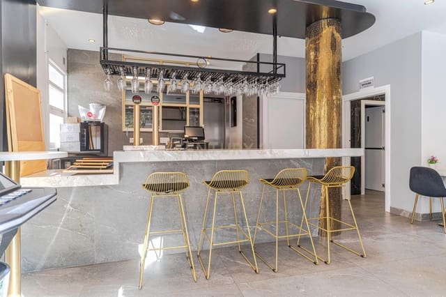 Commercial for sale in San Matías - Realejo, Granada city - € 55,000 (Ref: 9503444)