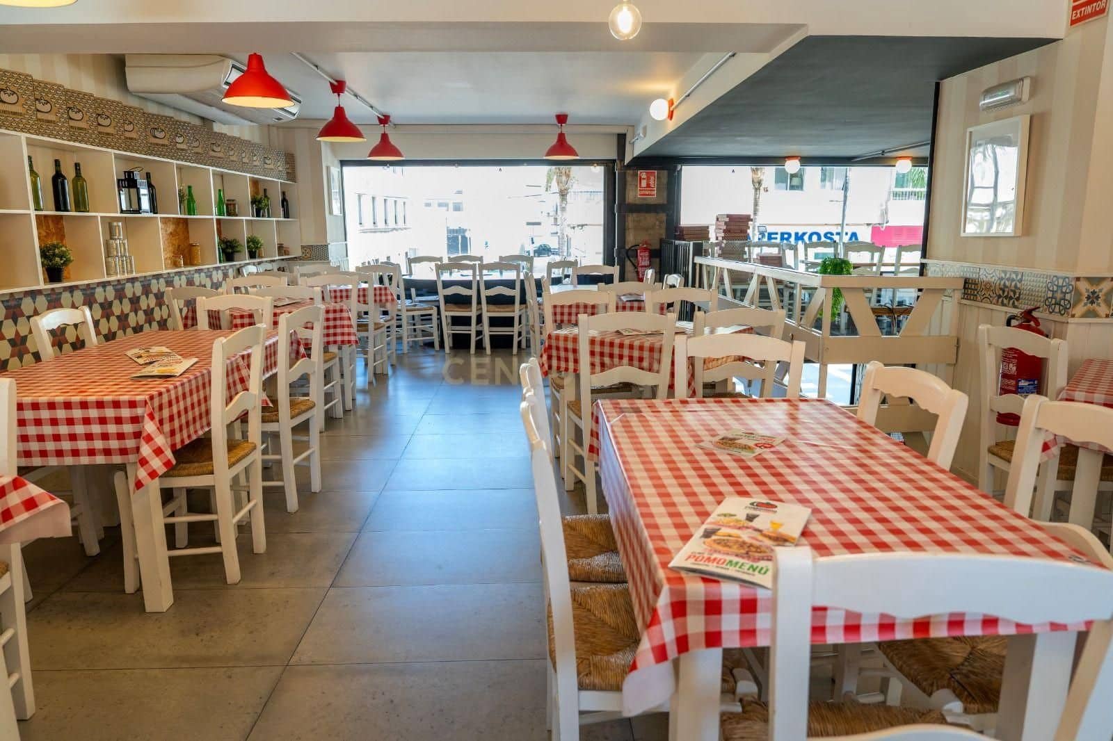 Erhverv til salg i Motril - € 60.000 (Ref: 9503446)