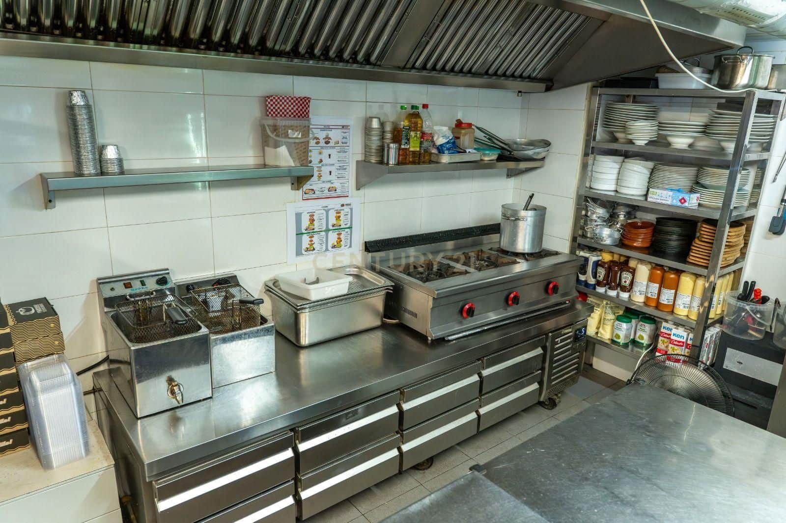 Erhverv til salg i Motril - € 60.000 (Ref: 9503446)