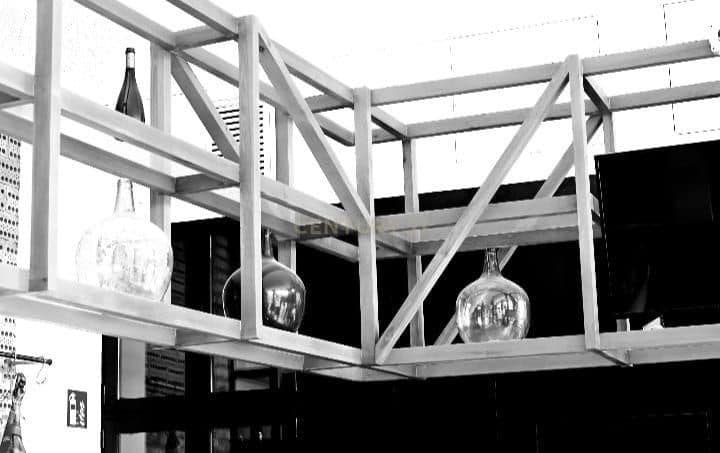 Komercyjne na sprzedaż w Miasto Grenada - 79 000 € (Ref: 9503447)