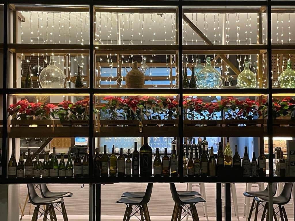 Komercyjne na sprzedaż w Miasto Grenada - 79 000 € (Ref: 9503447)