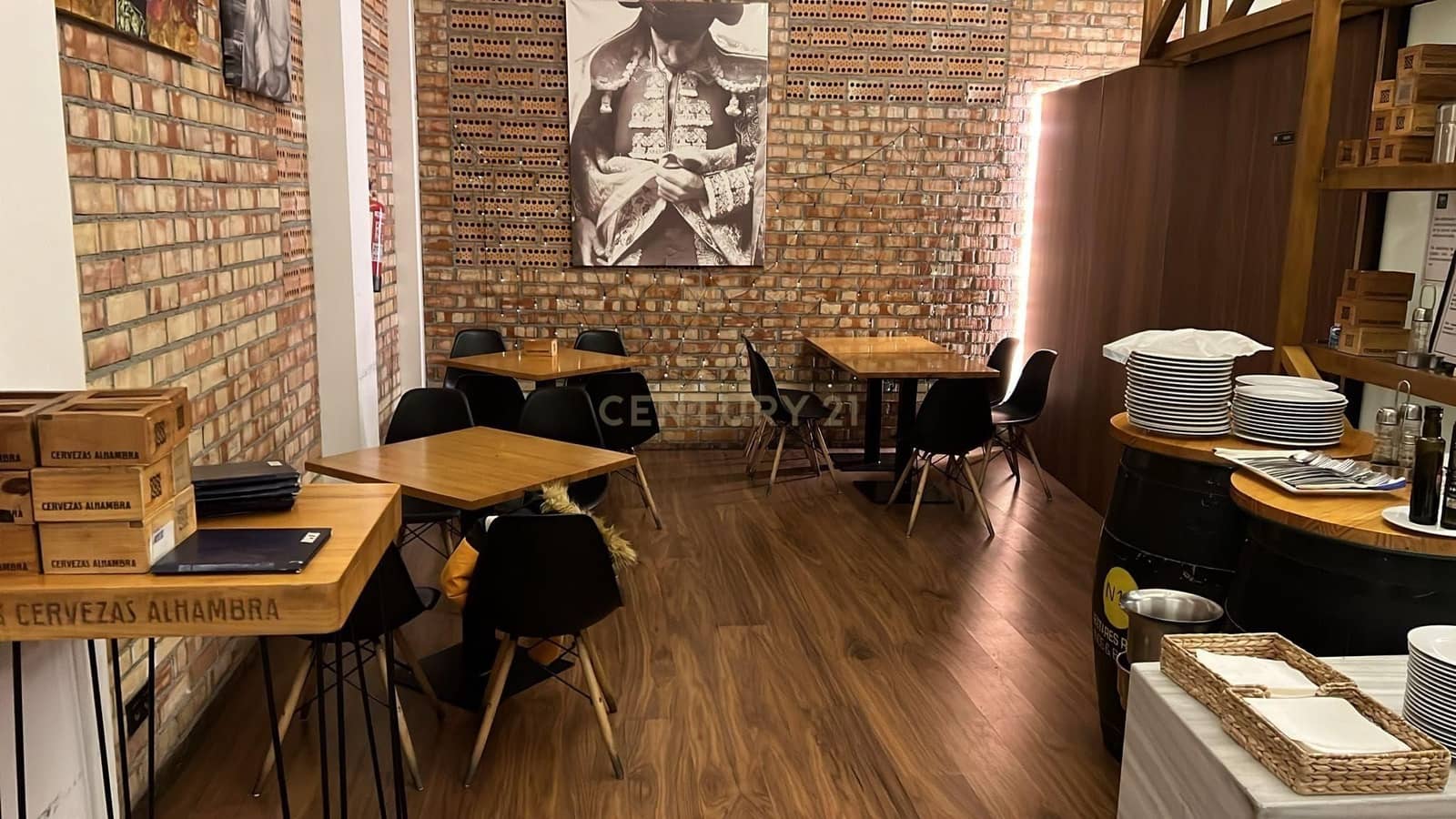 Komercyjne na sprzedaż w Miasto Grenada - 79 000 € (Ref: 9503447)