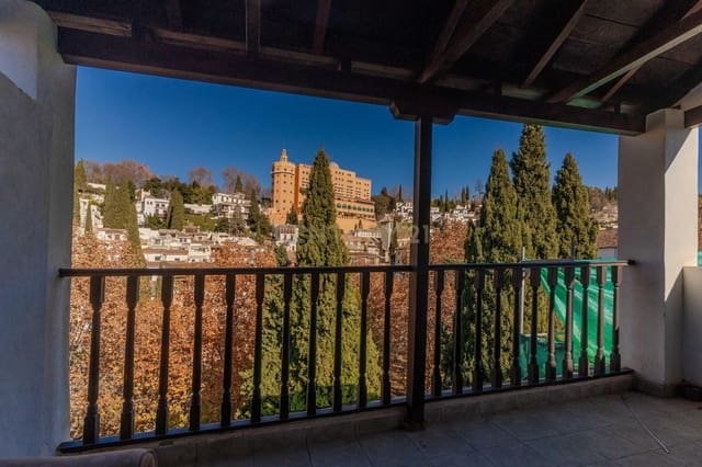 2 sovrum Lägenhet till salu i San Matías - Realejo, Granada stad med garage - 260 000 € (Ref: 9503448)
