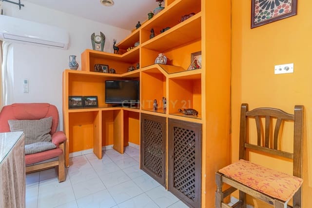 2 sovrum Lägenhet till salu i San Matías - Realejo, Granada stad med garage - 260 000 € (Ref: 9503448)