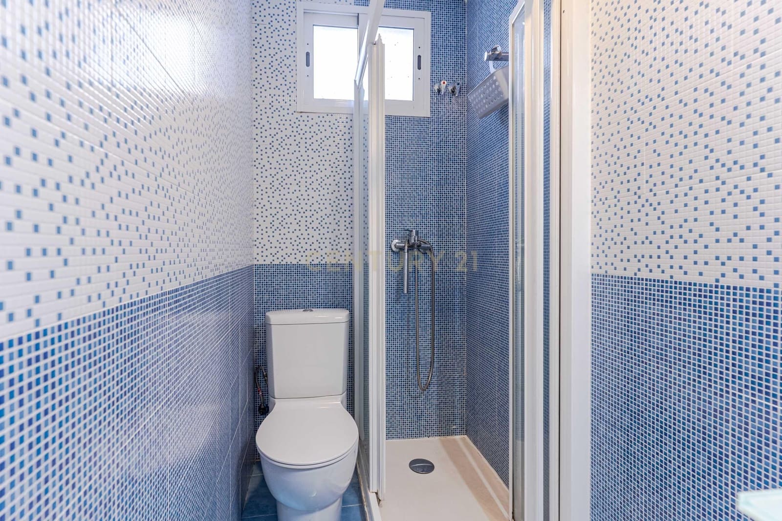 2 sovrum Lägenhet till salu i Granada stad med garage - 260 000 € (Ref: 9503448)