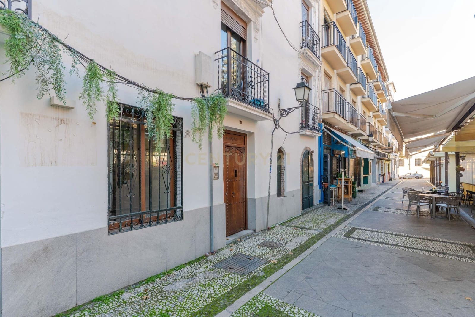 2 sovrum Lägenhet till salu i Granada stad med garage - 260 000 € (Ref: 9503448)