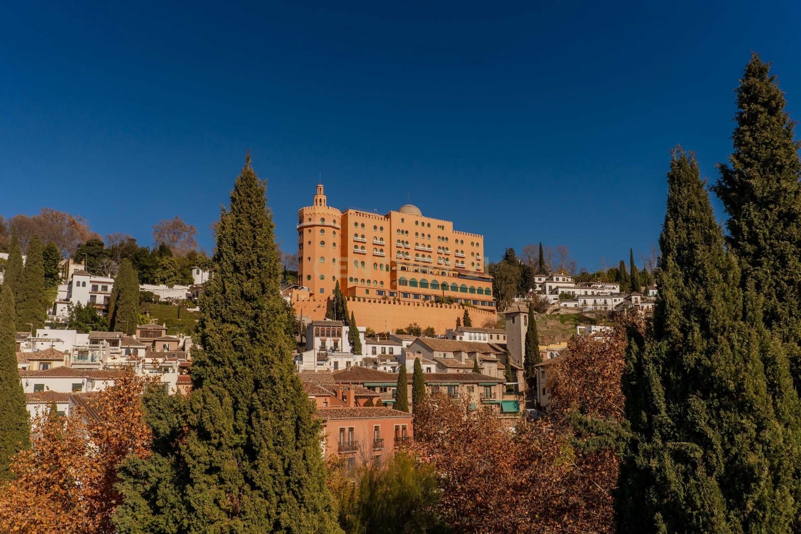 2 sovrum Lägenhet till salu i Granada stad med garage - 260 000 € (Ref: 9503448)