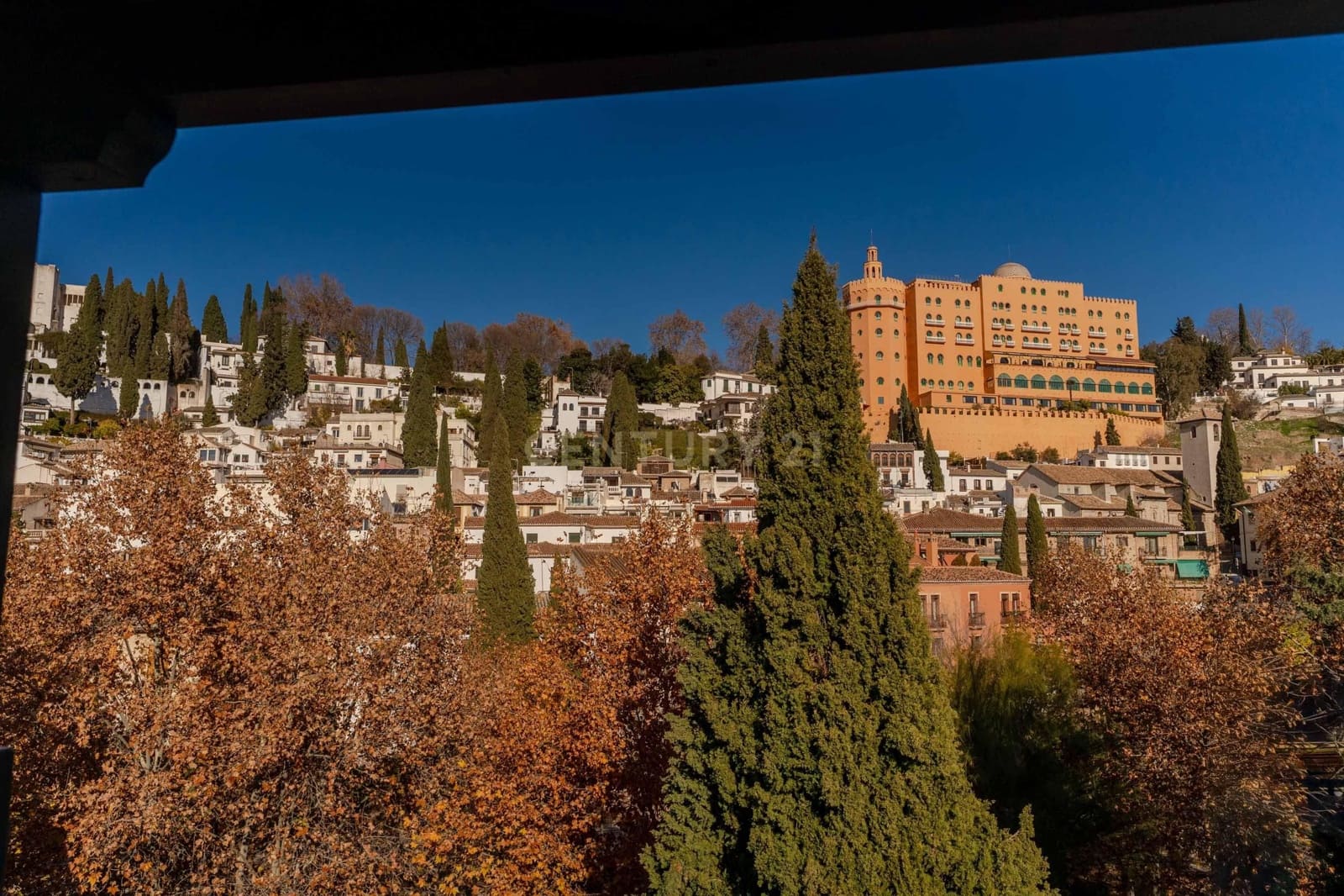 2 sovrum Lägenhet till salu i Granada stad med garage - 260 000 € (Ref: 9503448)