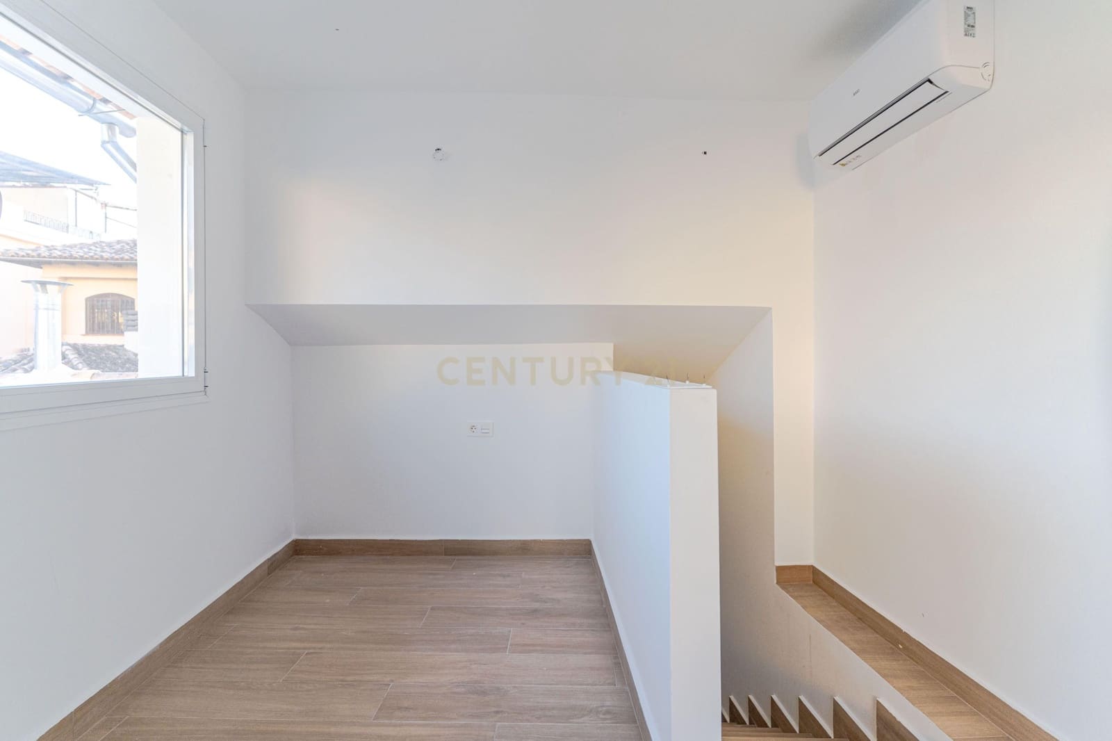 5 sypialnia Biznes na sprzedaż w Miasto Grenada - 835 000 € (Ref: 9510155)