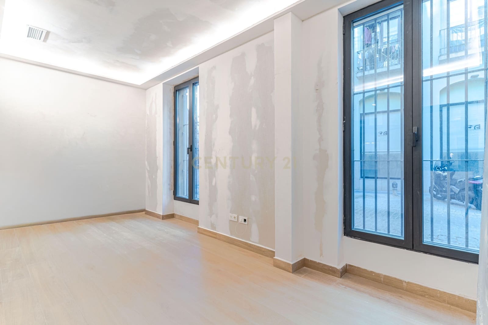 5 sypialnia Biznes na sprzedaż w Miasto Grenada - 835 000 € (Ref: 9510155)