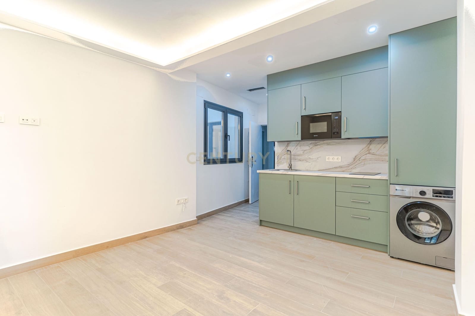 5 sypialnia Biznes na sprzedaż w Miasto Grenada - 835 000 € (Ref: 9510155)