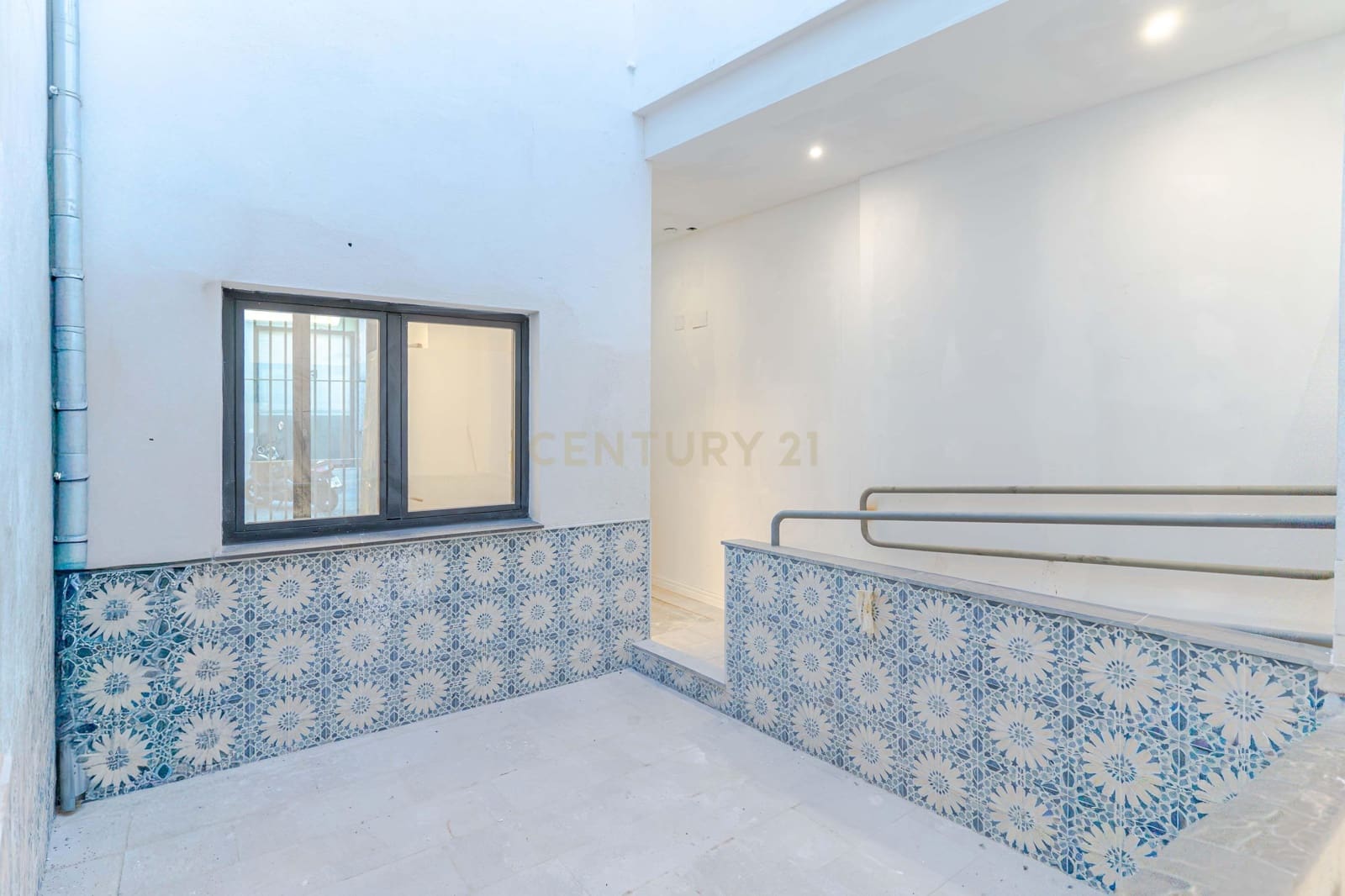 5 sypialnia Biznes na sprzedaż w Miasto Grenada - 835 000 € (Ref: 9510155)