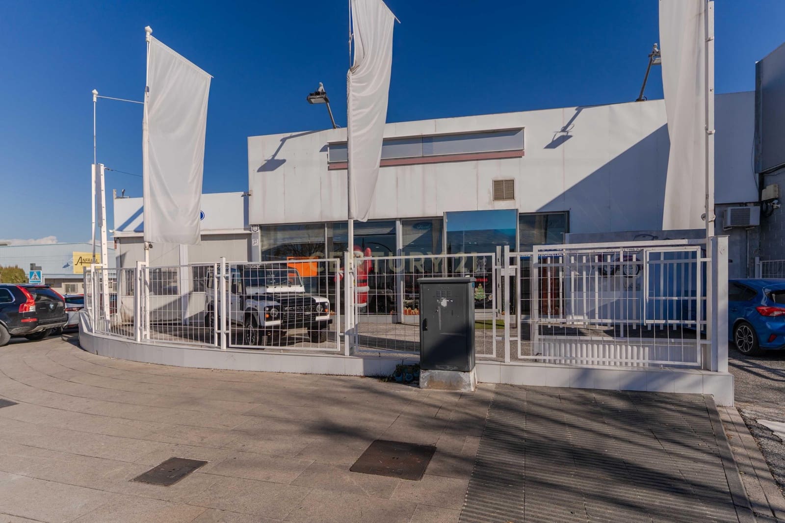 Kommersiell til salgs i Albolote - € 790 000 (Ref: 9524919)