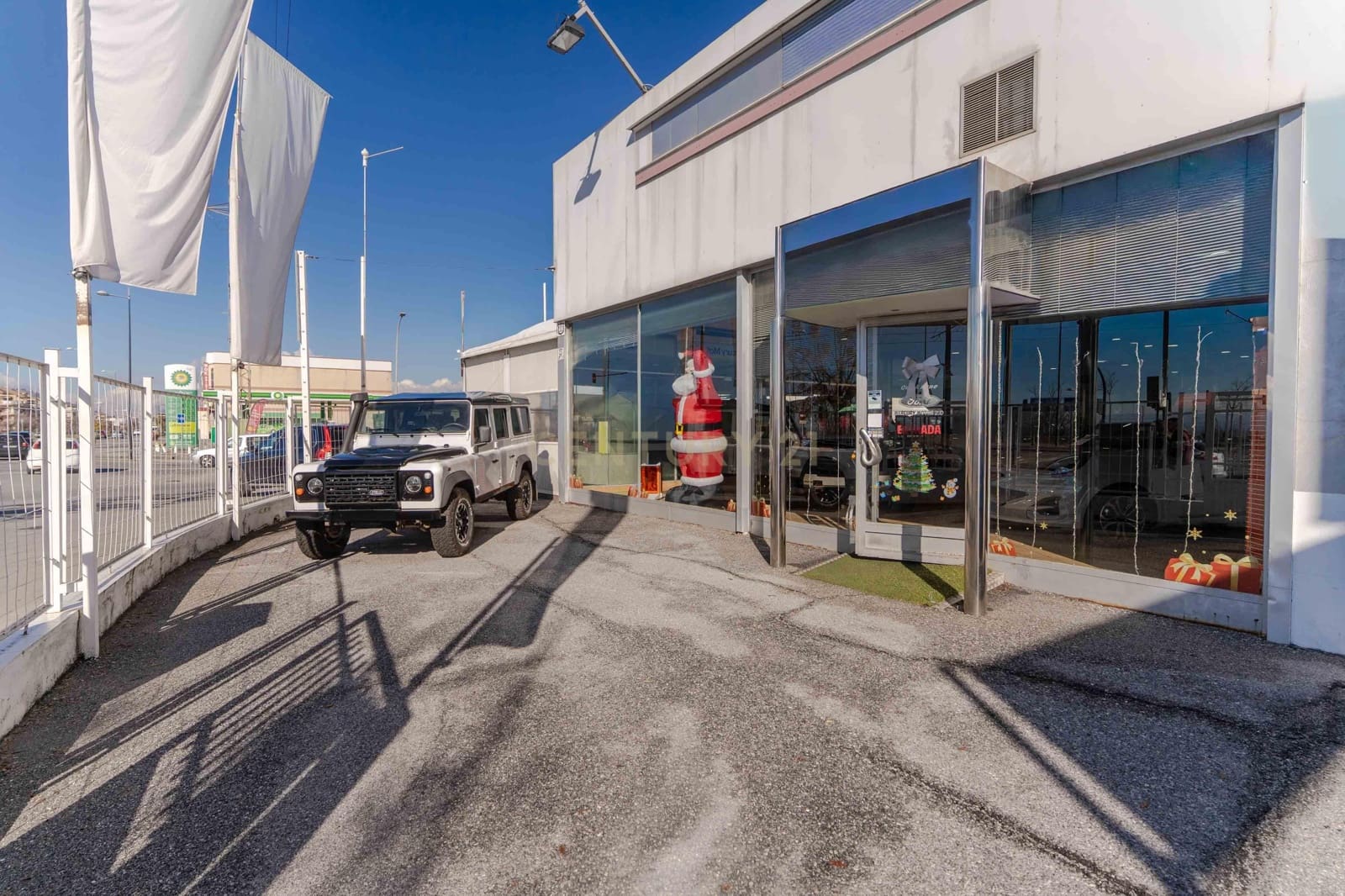 Kommersiell til salgs i Albolote - € 790 000 (Ref: 9524919)