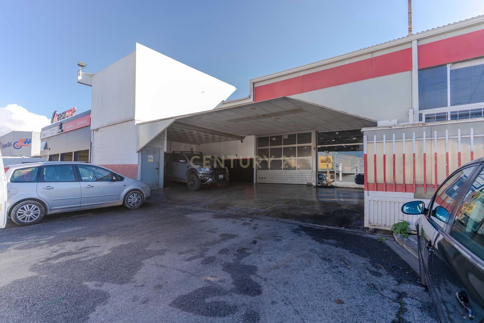 Kommersiell til salgs i Albolote - € 790 000 (Ref: 9524919)