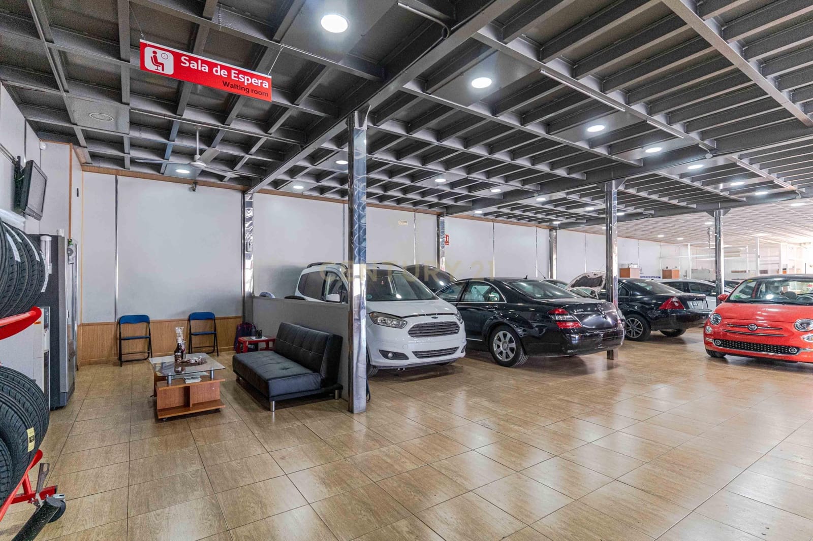 Kommersiell til salgs i Albolote - € 790 000 (Ref: 9524919)