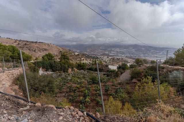 Finca/Landehus til salg i Gualchos - € 120.000 (Ref: 9525915)