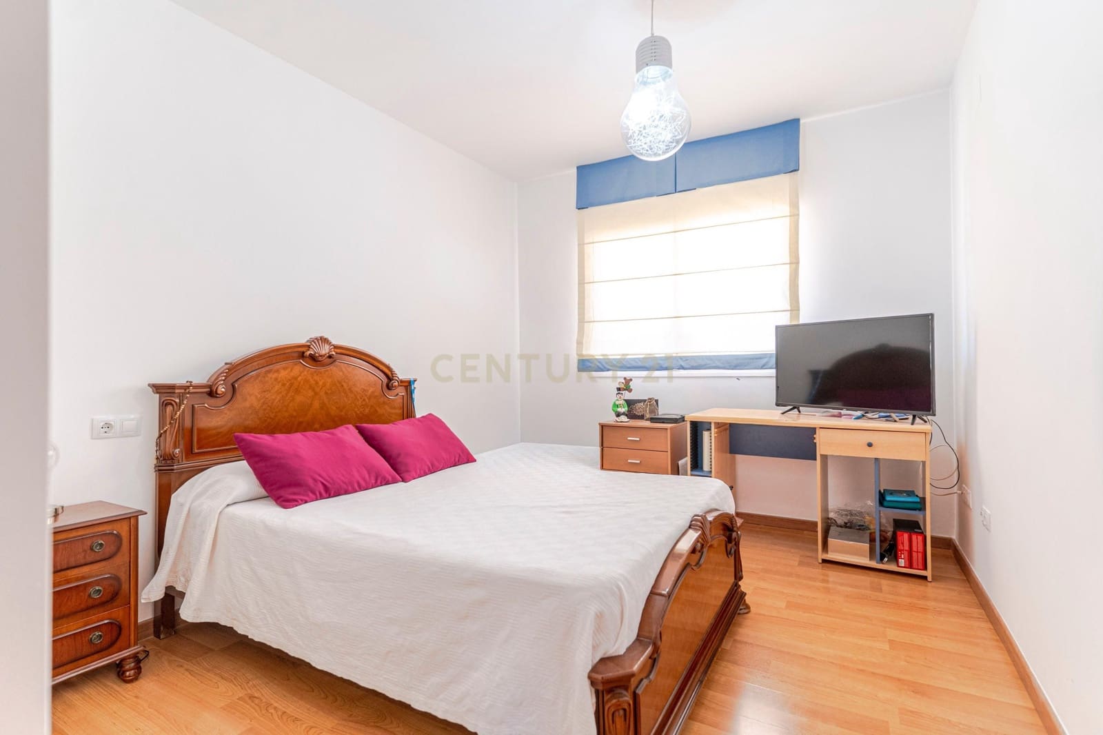 Chalet de 5 habitaciones en Almuñécar en venta con piscina - 750.000 € (Ref: 9531993)