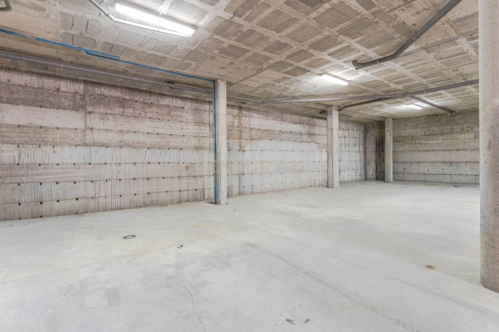 Chalet de 5 habitaciones en Almuñécar en venta con piscina - 750.000 € (Ref: 9531993)