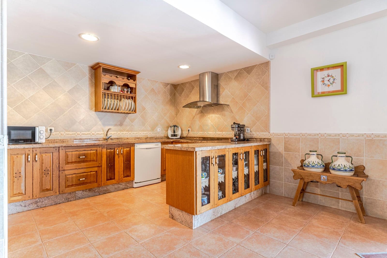 Chalet de 5 habitaciones en Almuñécar en venta con piscina - 750.000 € (Ref: 9531993)