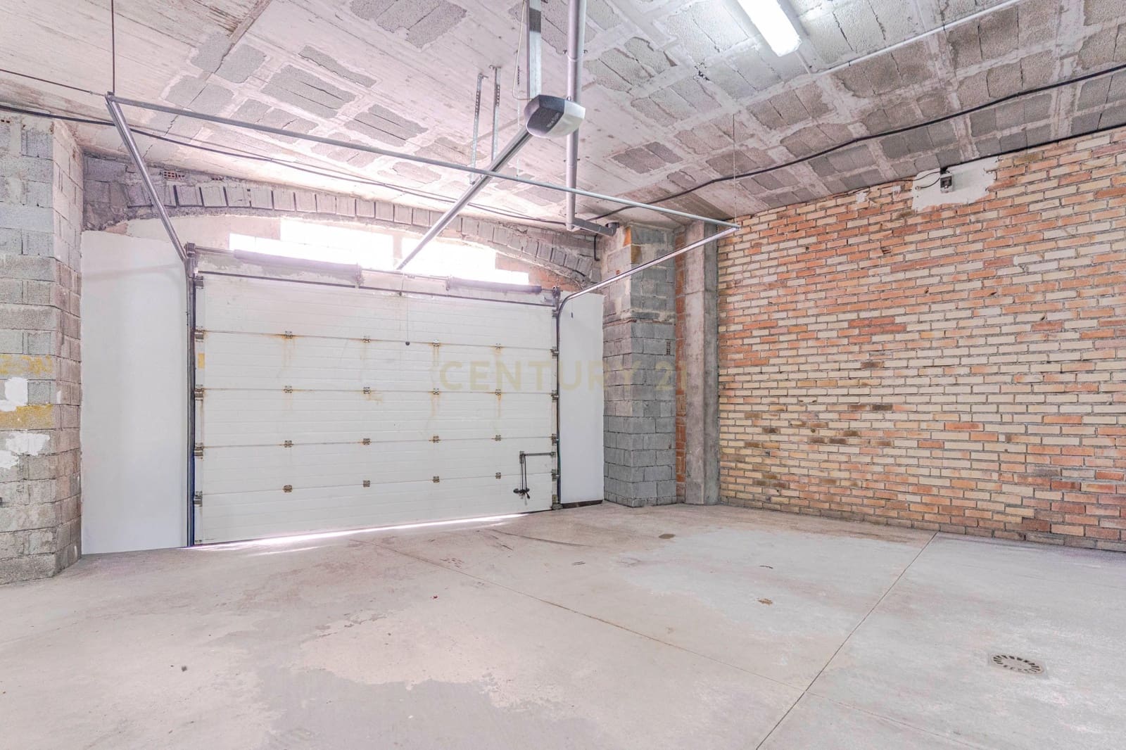 Chalet de 5 habitaciones en Almuñécar en venta con piscina - 750.000 € (Ref: 9531993)