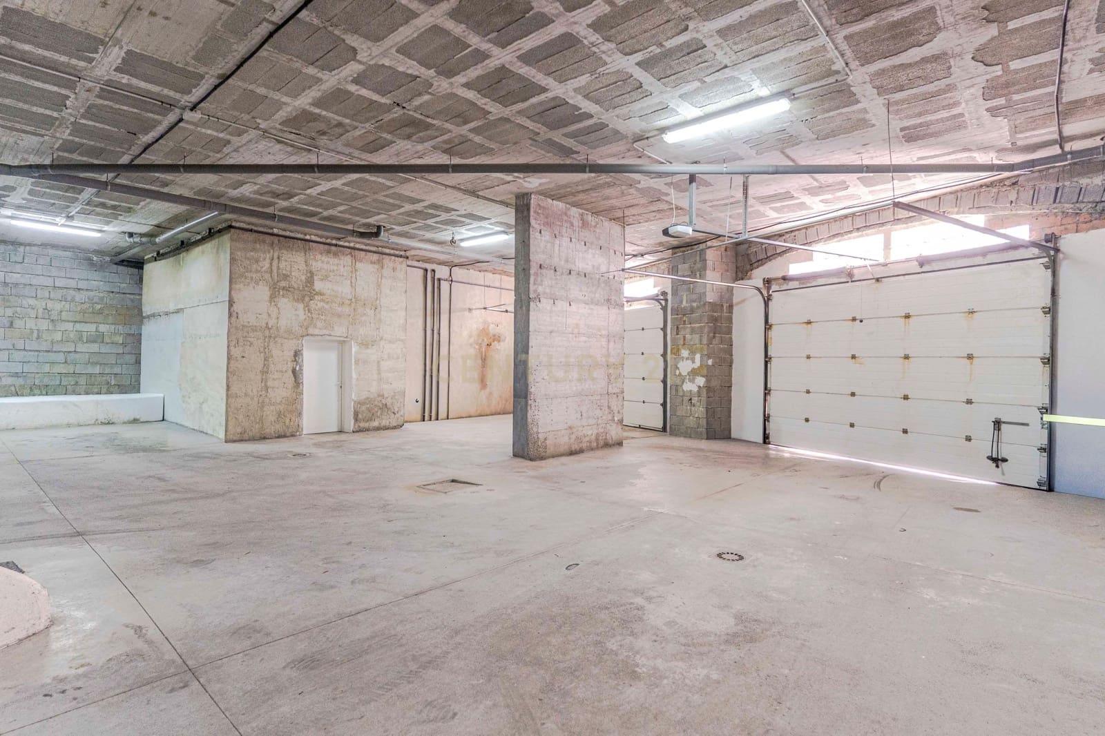 Chalet de 5 habitaciones en Almuñécar en venta con piscina - 750.000 € (Ref: 9531993)