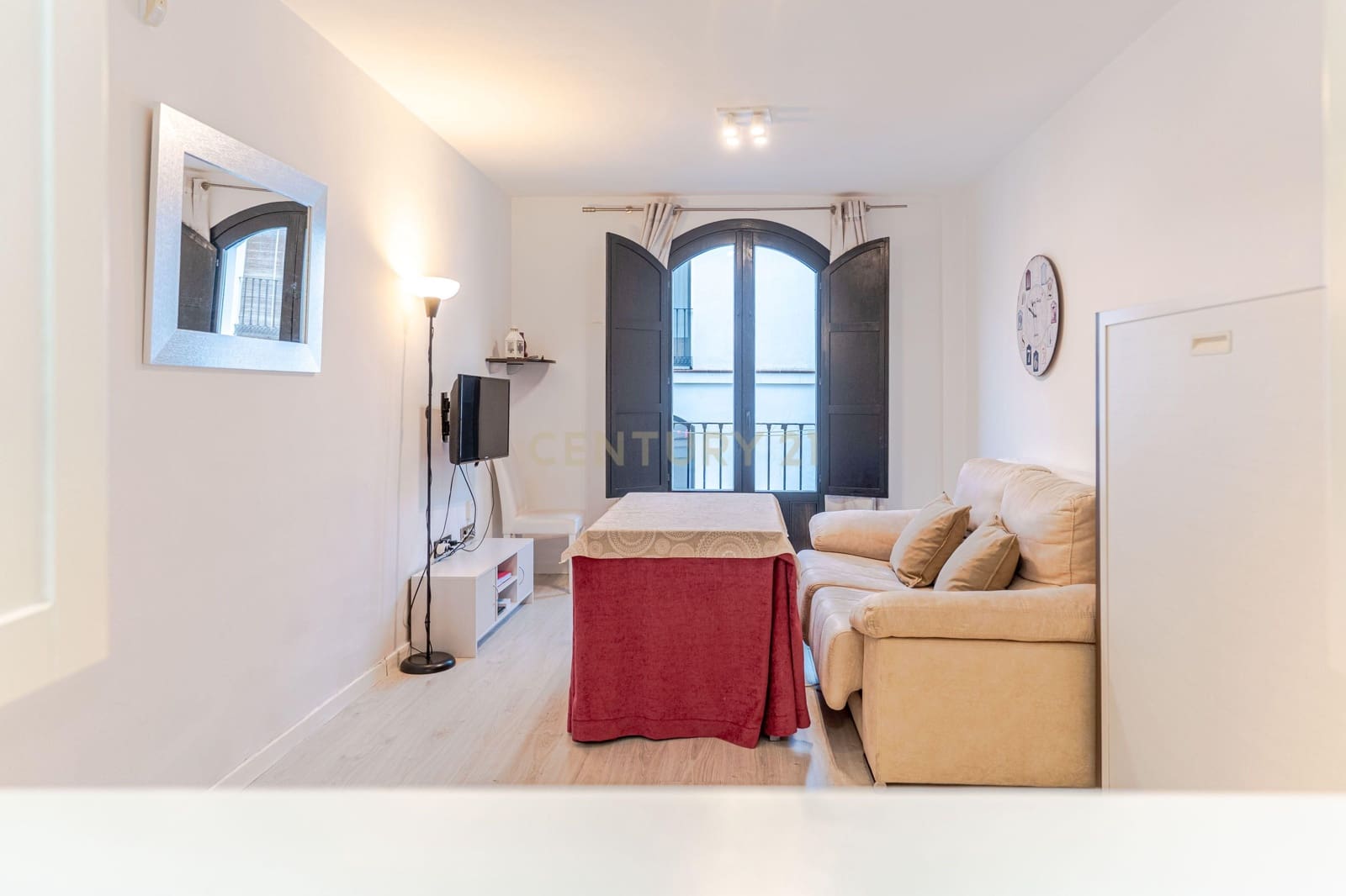 1 quarto Apartamento para venda em Velez de Benaudalla com piscina - 105 000 € (Ref: 9532876)