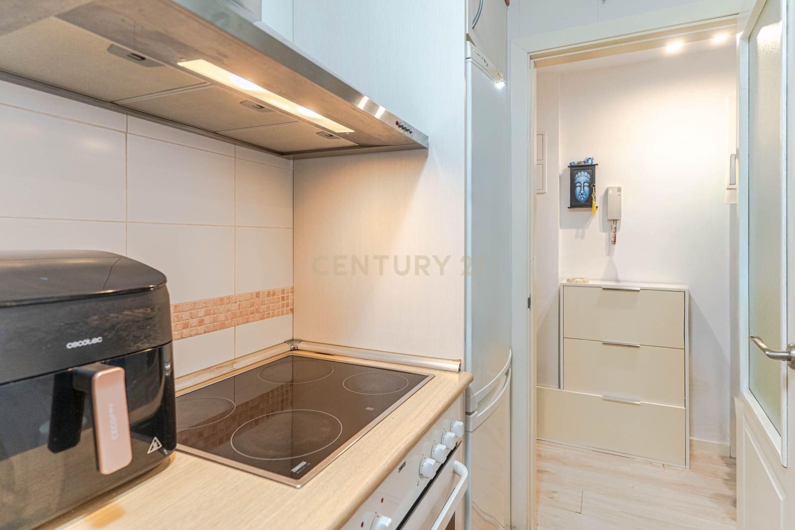 1 quarto Apartamento para venda em Velez de Benaudalla com piscina - 105 000 € (Ref: 9532876)