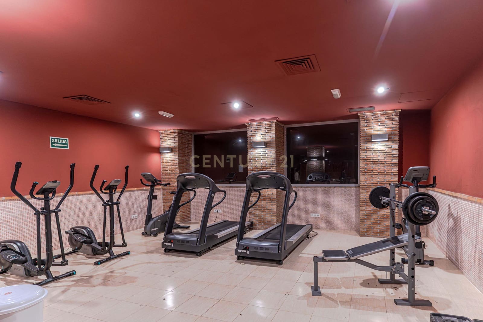 1 quarto Apartamento para venda em Velez de Benaudalla com piscina - 105 000 € (Ref: 9532876)