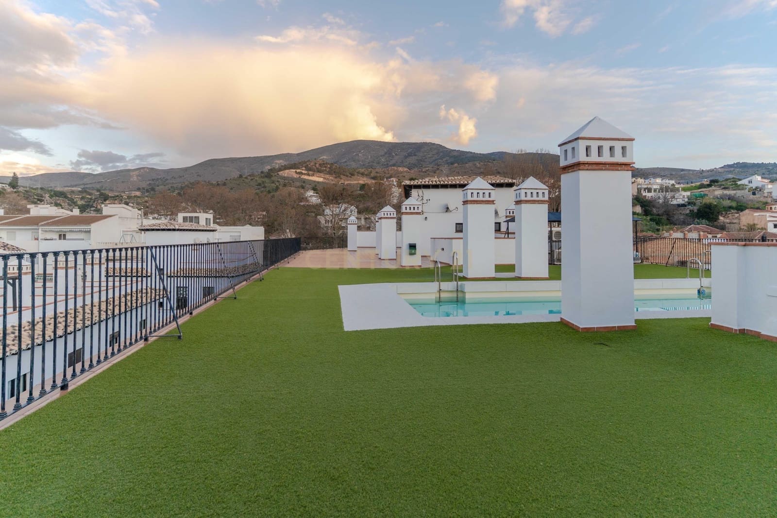 1 quarto Apartamento para venda em Velez de Benaudalla com piscina - 105 000 € (Ref: 9532876)