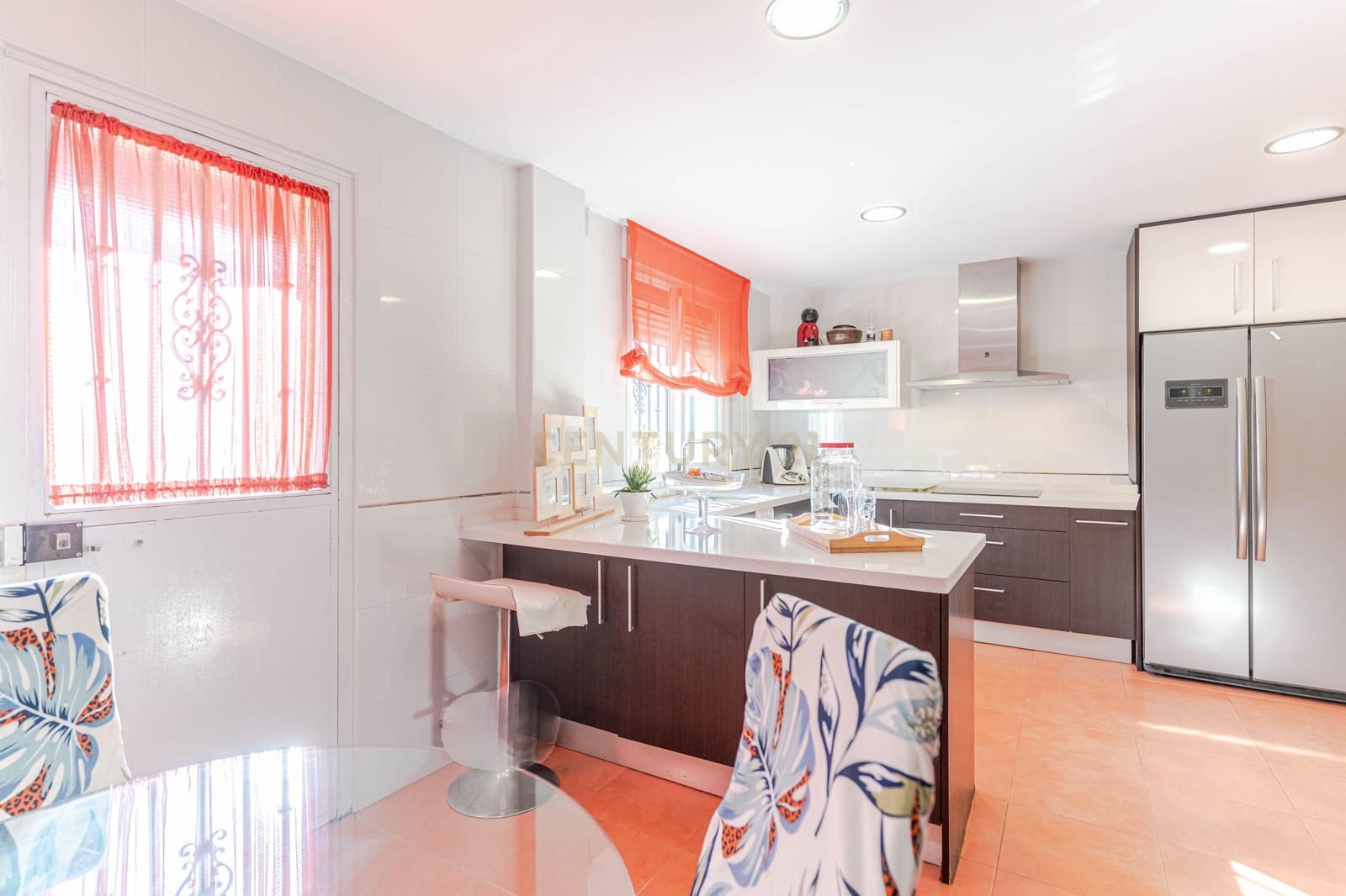 3 bedroom Townhouse for sale in Belicena with garage - € 219,000 (Ref: 9534824)