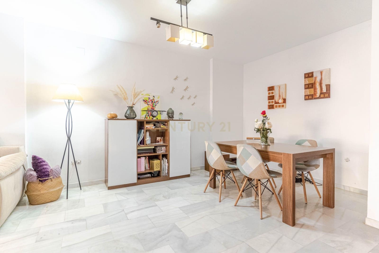 3 bedroom Townhouse for sale in Belicena with garage - € 219,000 (Ref: 9534824)