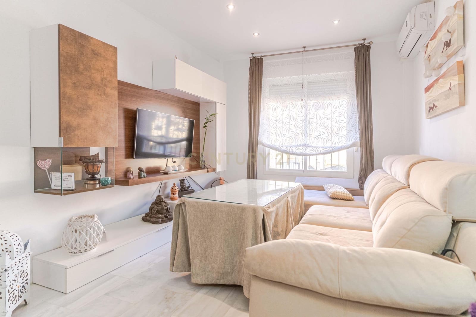 3 bedroom Townhouse for sale in Belicena with garage - € 219,000 (Ref: 9534824)