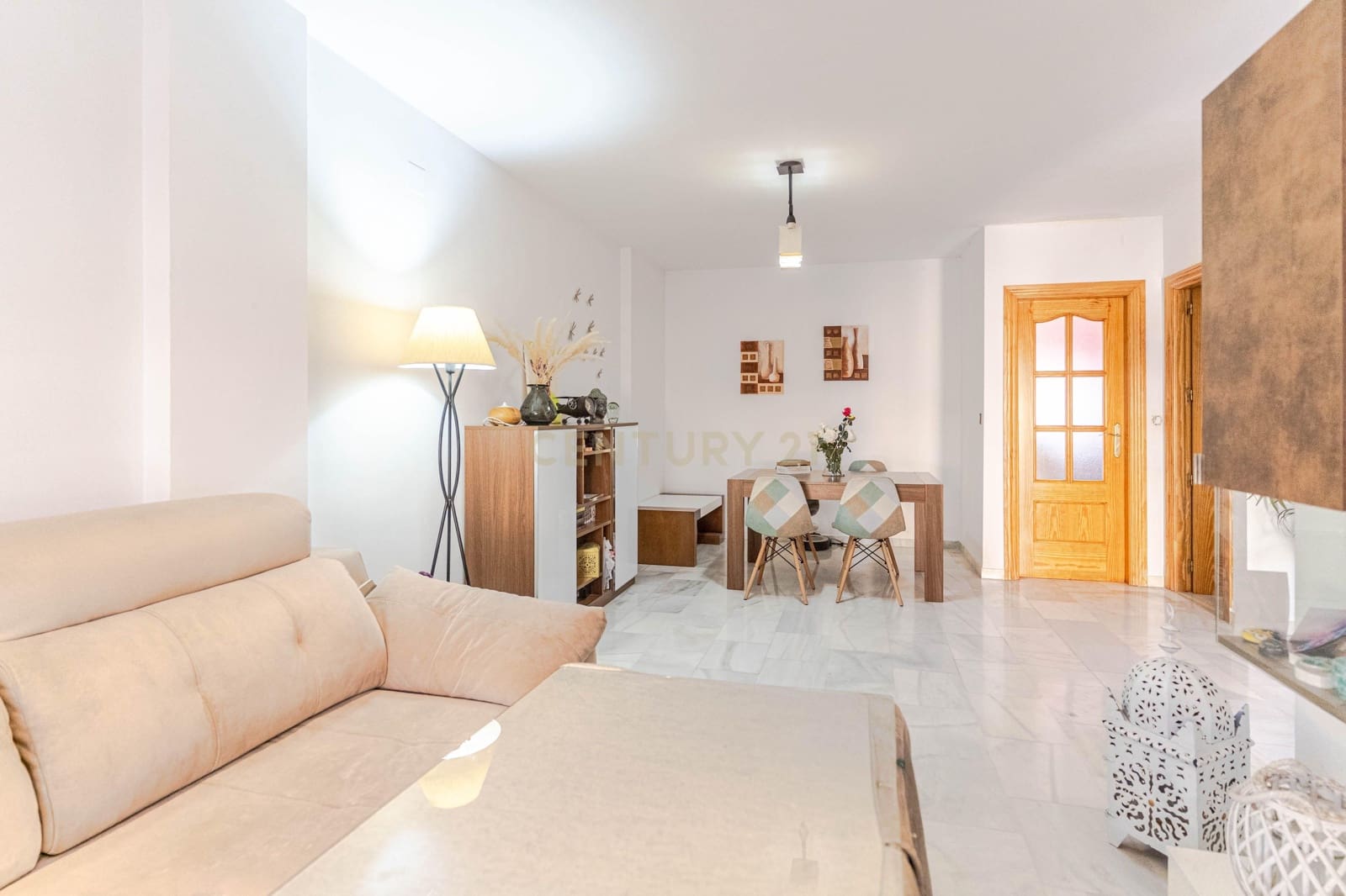 3 bedroom Townhouse for sale in Belicena with garage - € 219,000 (Ref: 9534824)