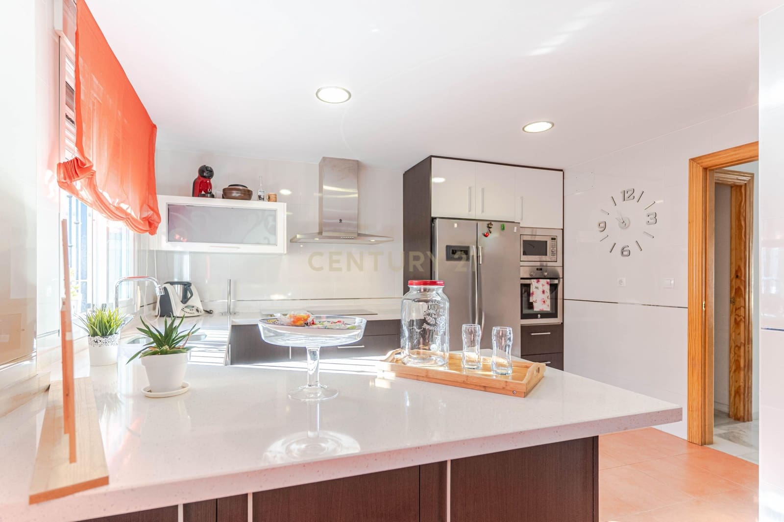 3 bedroom Townhouse for sale in Belicena with garage - € 219,000 (Ref: 9534824)